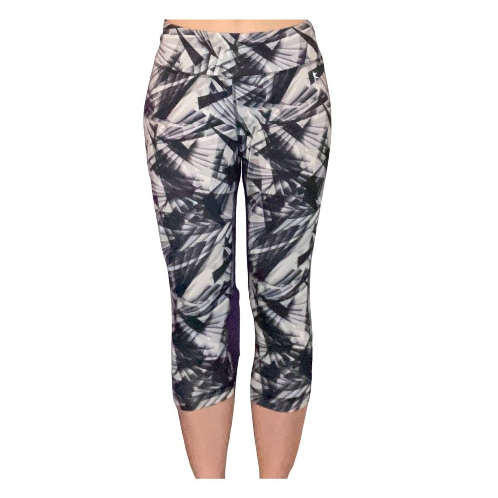 Danskin Crop Leggings (size S)